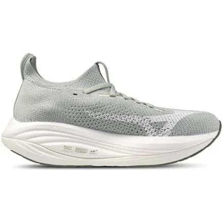 Mizuno Neo Vista 3 running shoe