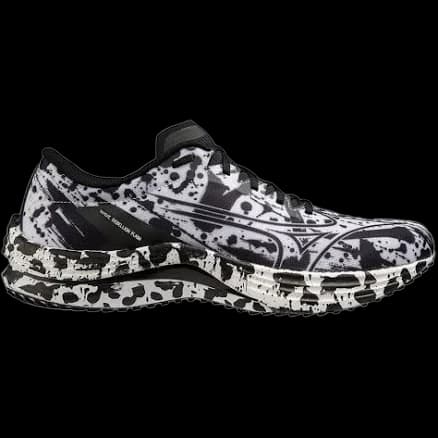 Mizuno Wave Rebellion Flash running shoe