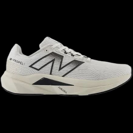 New Balance Fuelcell Propel V5 running shoe